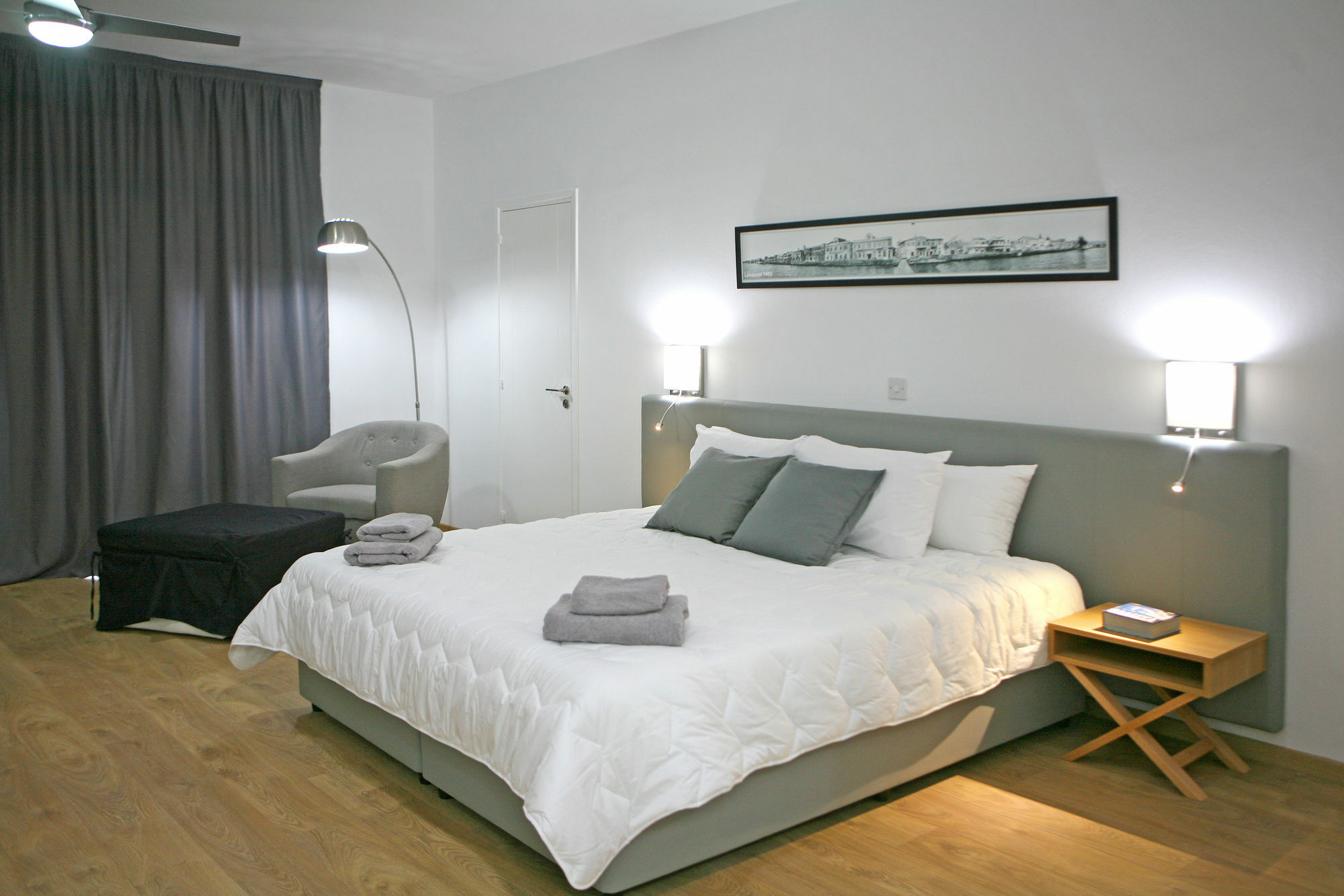 Corina Suites And Apartments Лимасол Экстерьер фото
